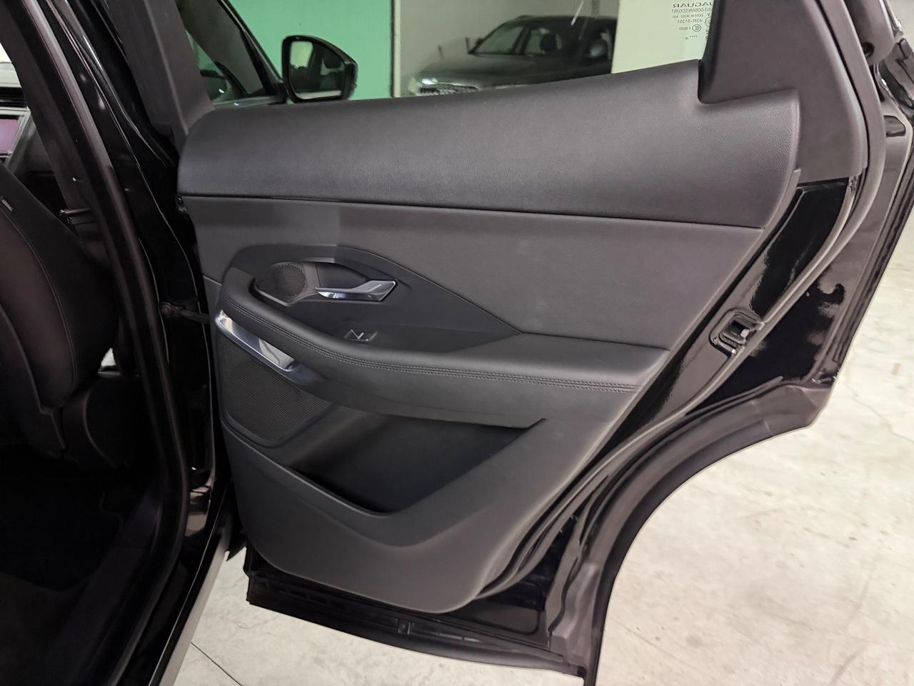 Jaguar E-Pace 2.0D 180 CV AWD aut. First Edition