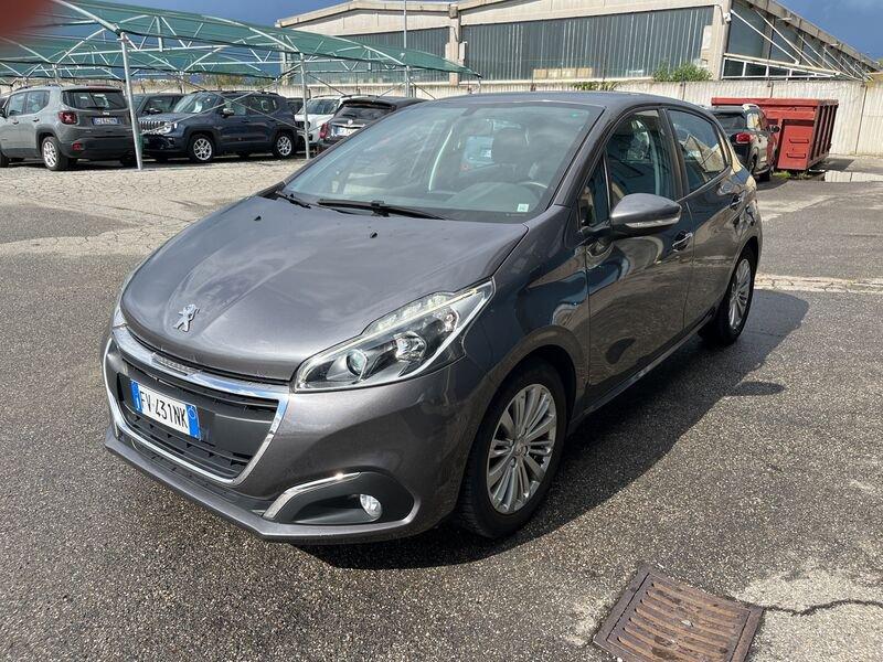 Peugeot 208 I 2015 1.2 puretech Active s&s 82cv 5p neopatentati