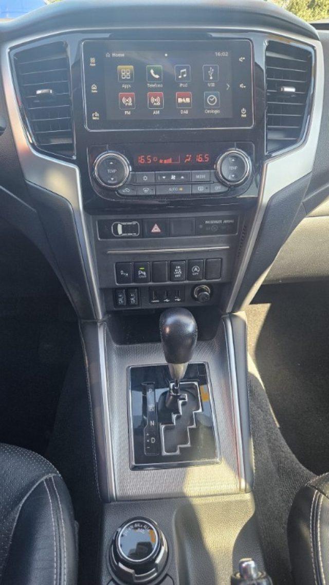 MITSUBISHI L200 2.3 D Club Cab 4x4 Super Select Intense