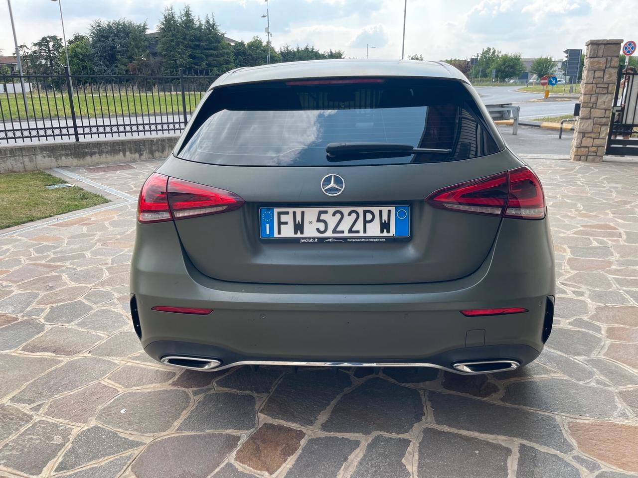 Mercedes-benz A 180 Automatic Premium AMG