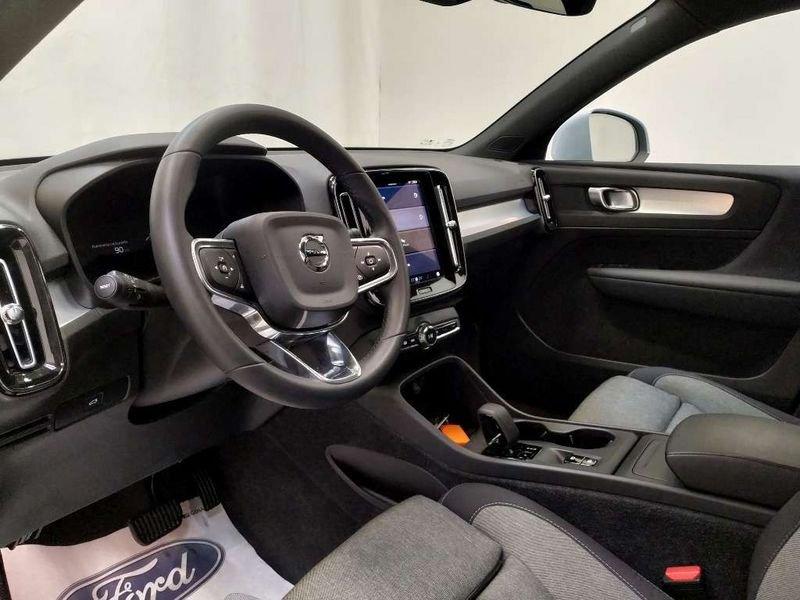 Volvo XC40 2.0 b3 Core auto