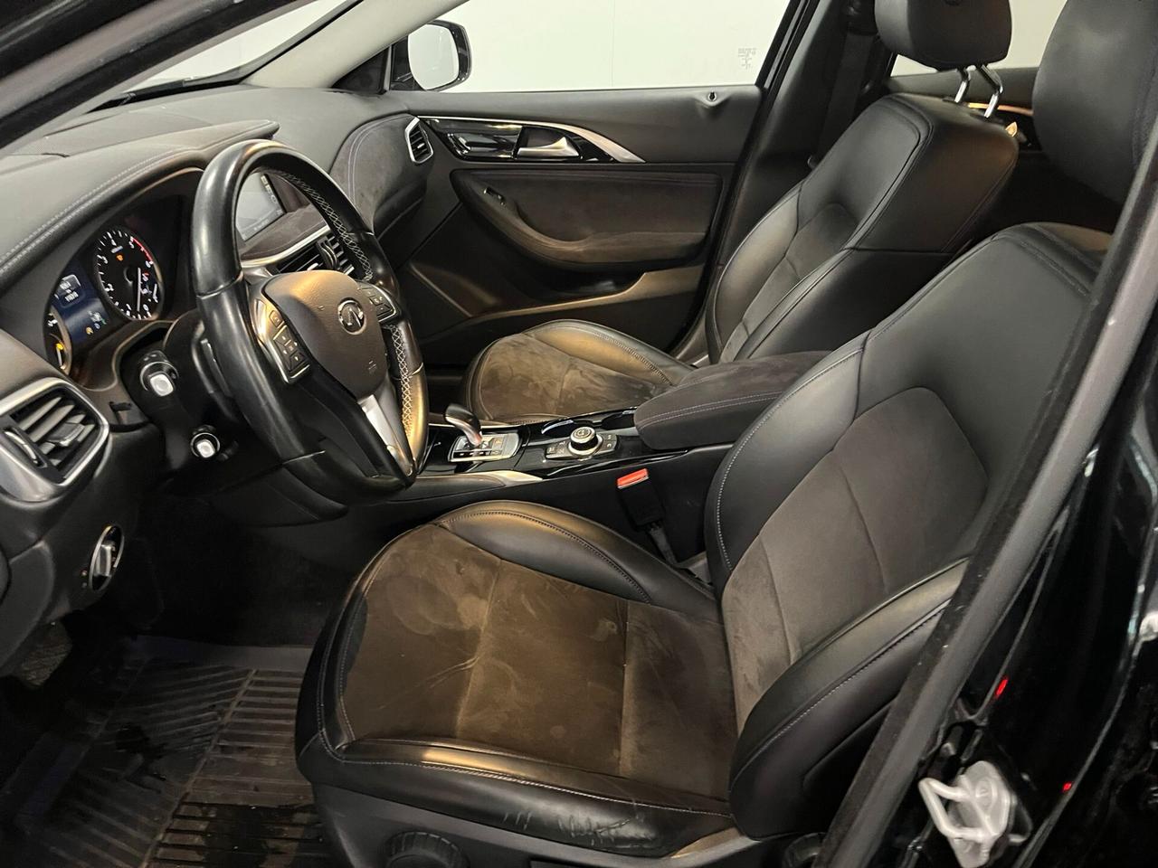 Infiniti Q30 1.5d Business Executive-euro6B