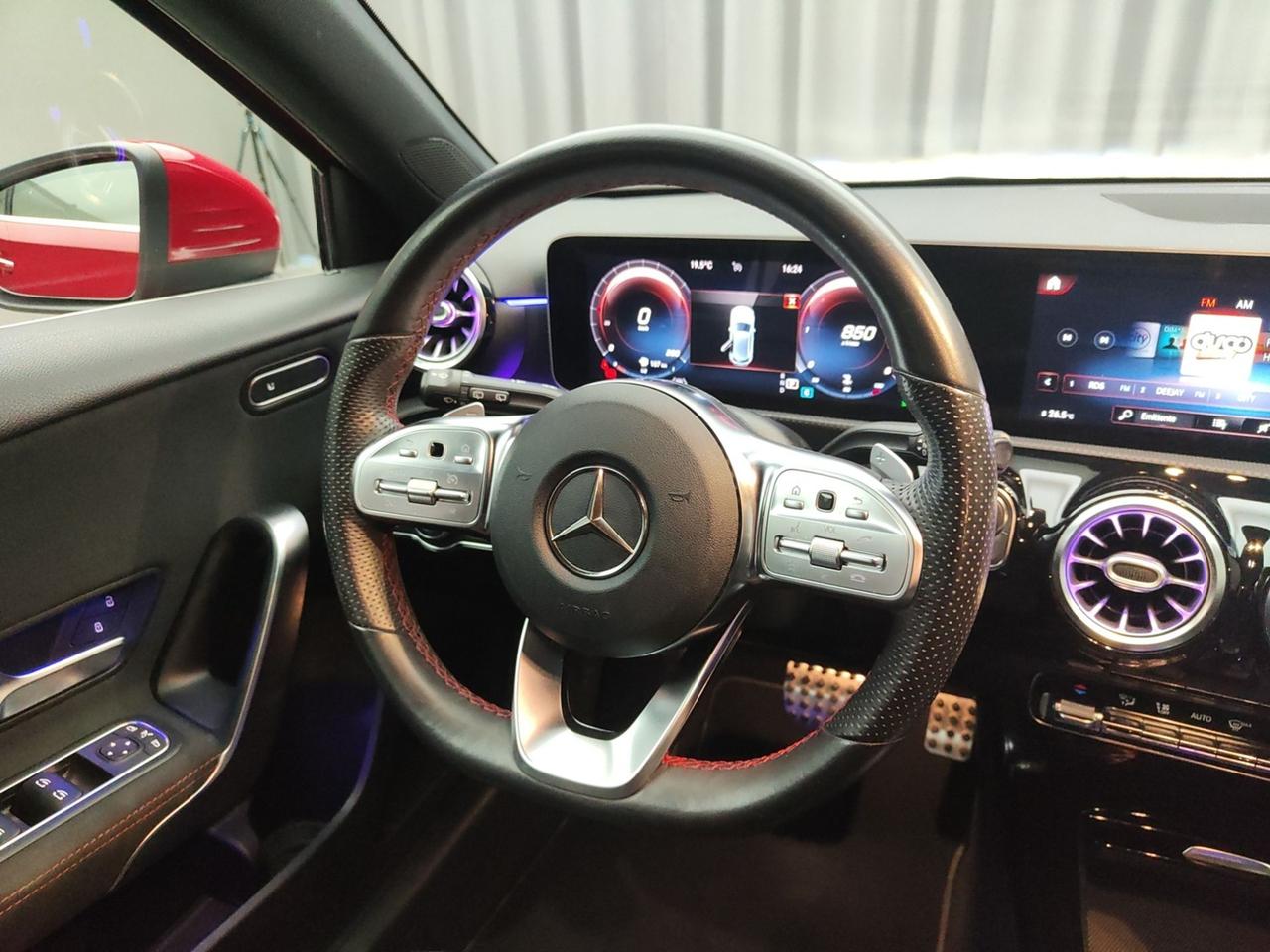 MERCEDES Classe A - W177 2018 A 180 D 116CV AMG LINE PREMIUM AUTO