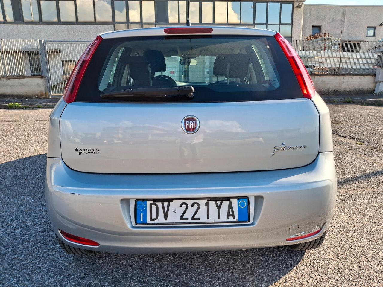 Fiat Grande Punto 1.4-5 porte Active Natural Power-METANO/BENZINA-