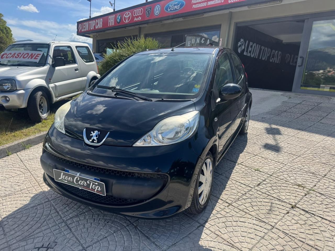 Peugeot 107 1.0 68CV 5p. Cambio automatico