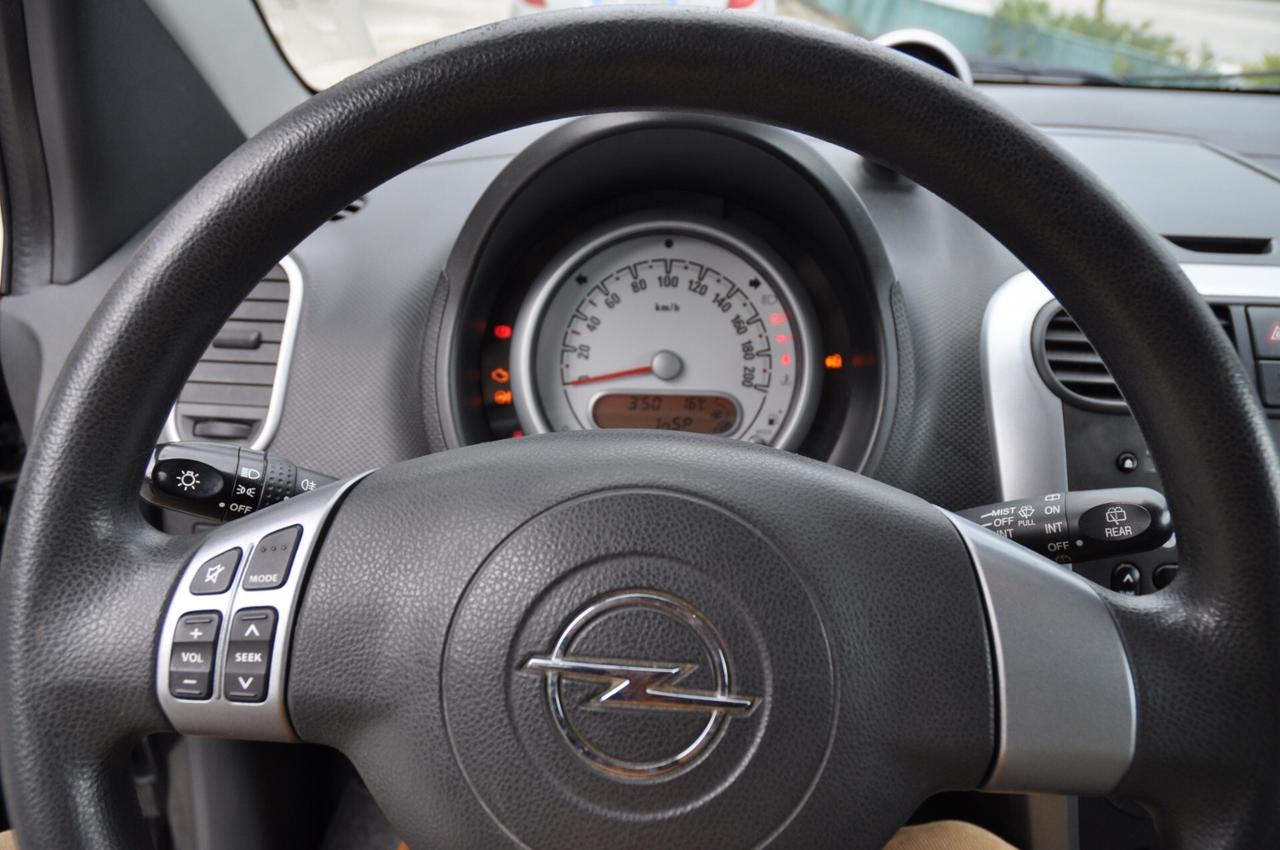 Opel Agila 1.0 12V 65CV NEOPATENTATI