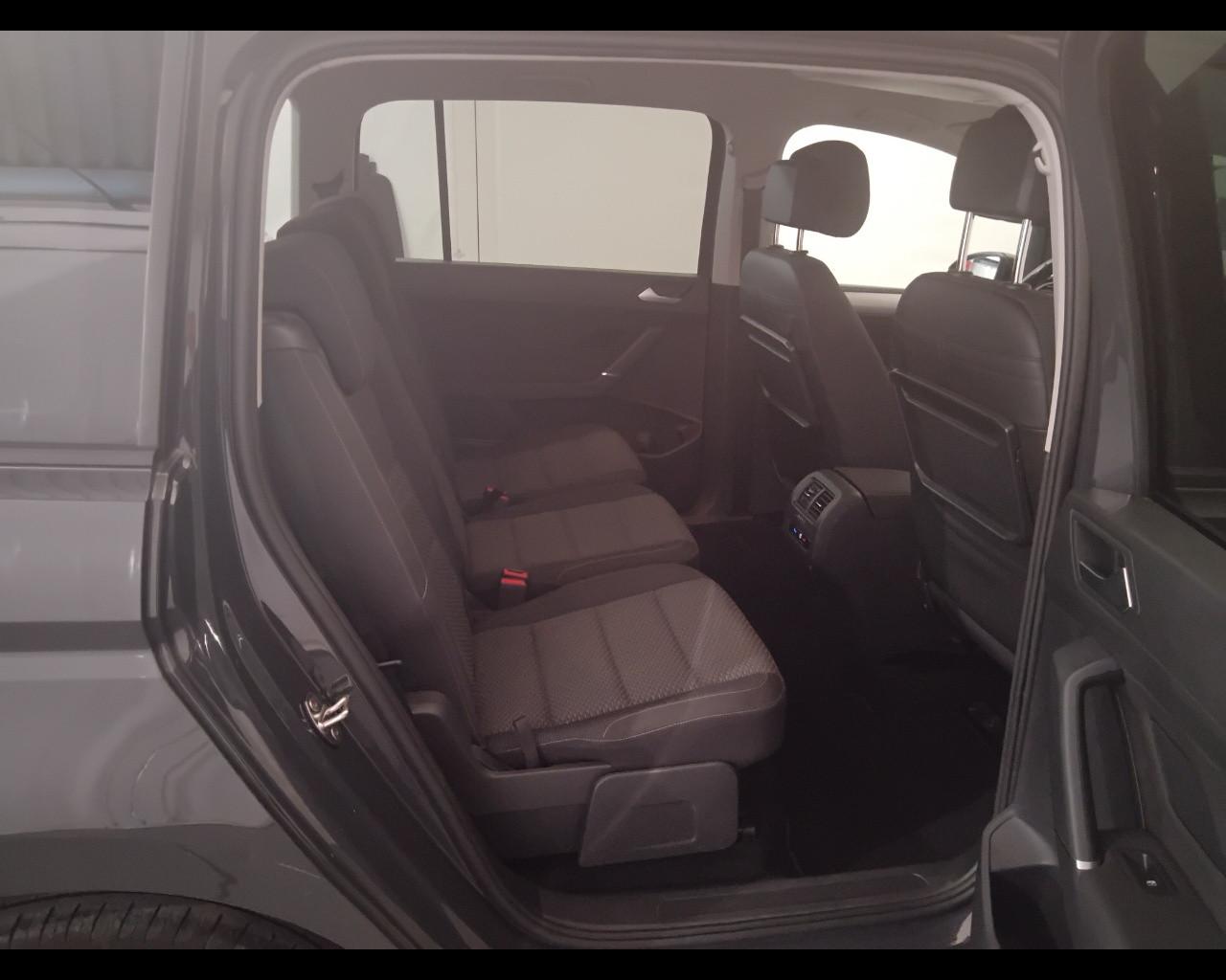 VOLKSWAGEN Touran III 2015 - Touran 1.5 tsi Business 150cv dsg