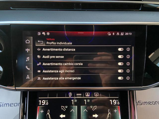 AUDI A8 50 TDI 3.0 quattro tiptronic S line.