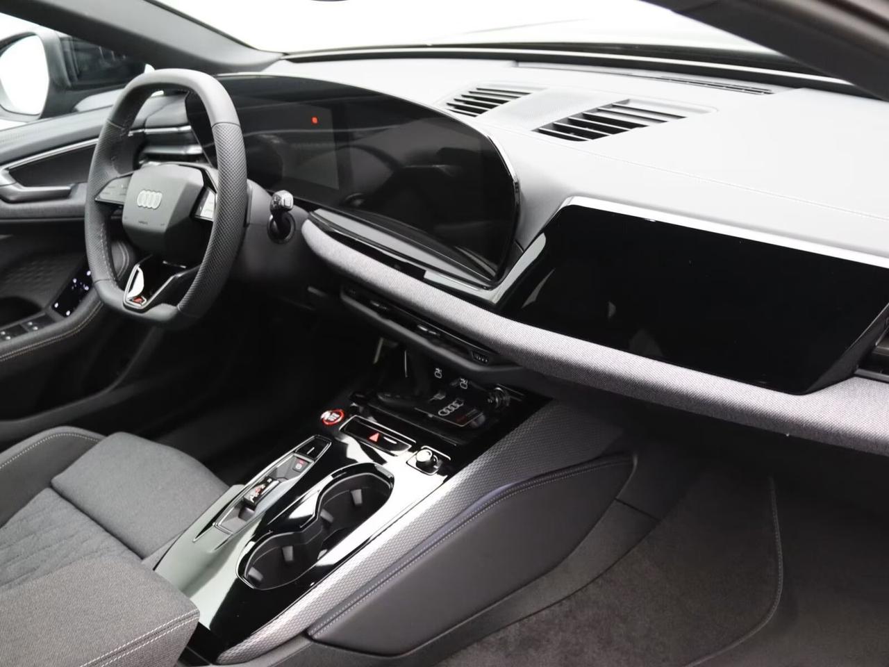 Audi A5 Avant TFSI 150 kW S tronic Line edition