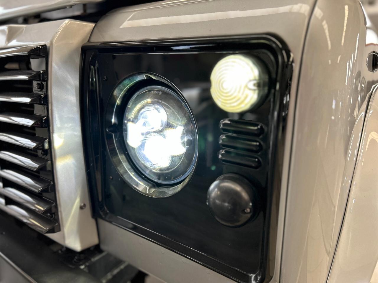 Land Rover Defender 90 2.5 td5 Ok Neopatentati-DETTAGLI IN DESCRIZIONE