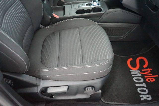 FORD Kuga 2.5 Full Hybrid 190 CV CVT 2WD Titanium FHEV