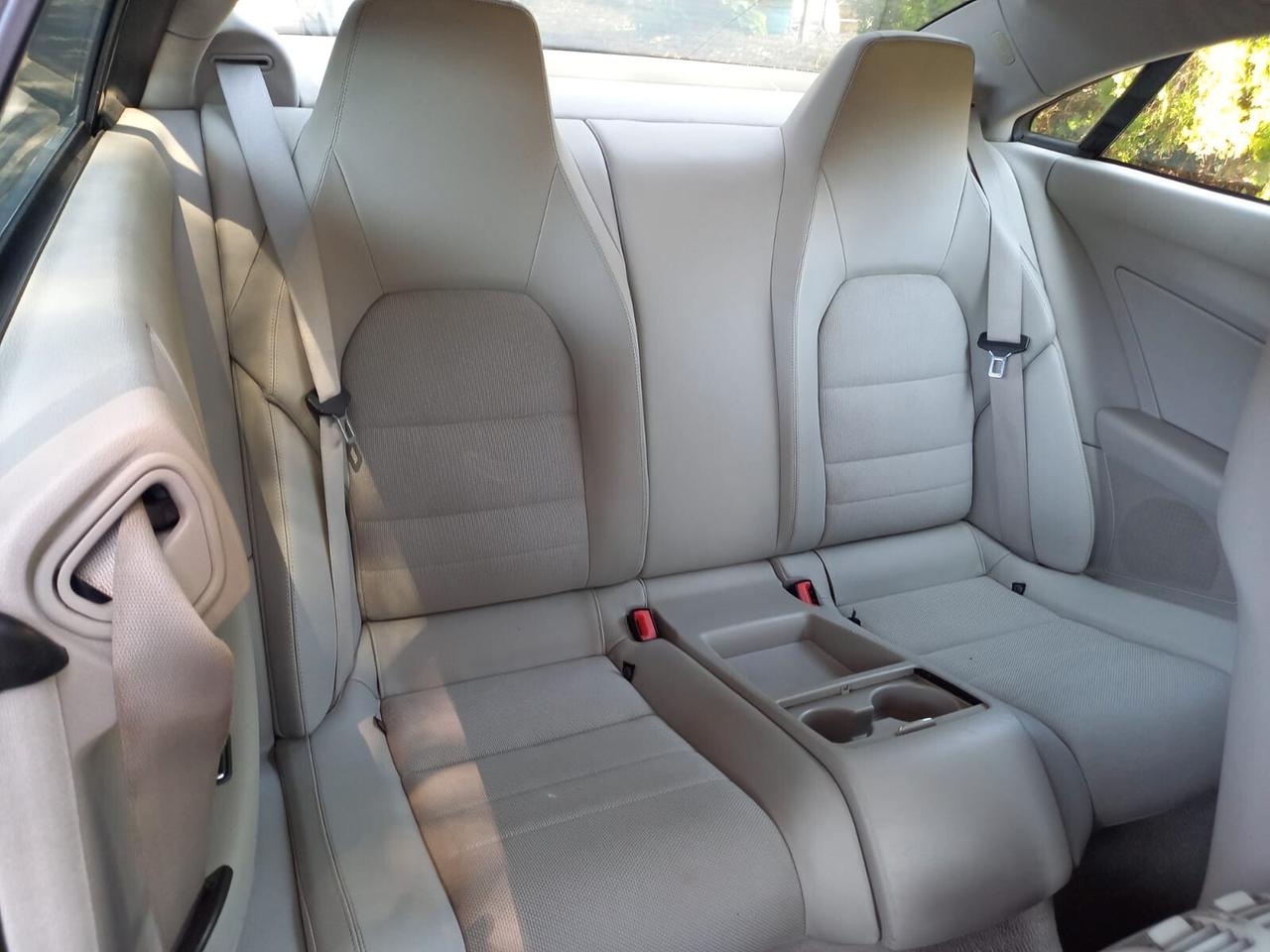 Mercedes-benz classe E Coupè EURO 5 220 CDI MANUALE