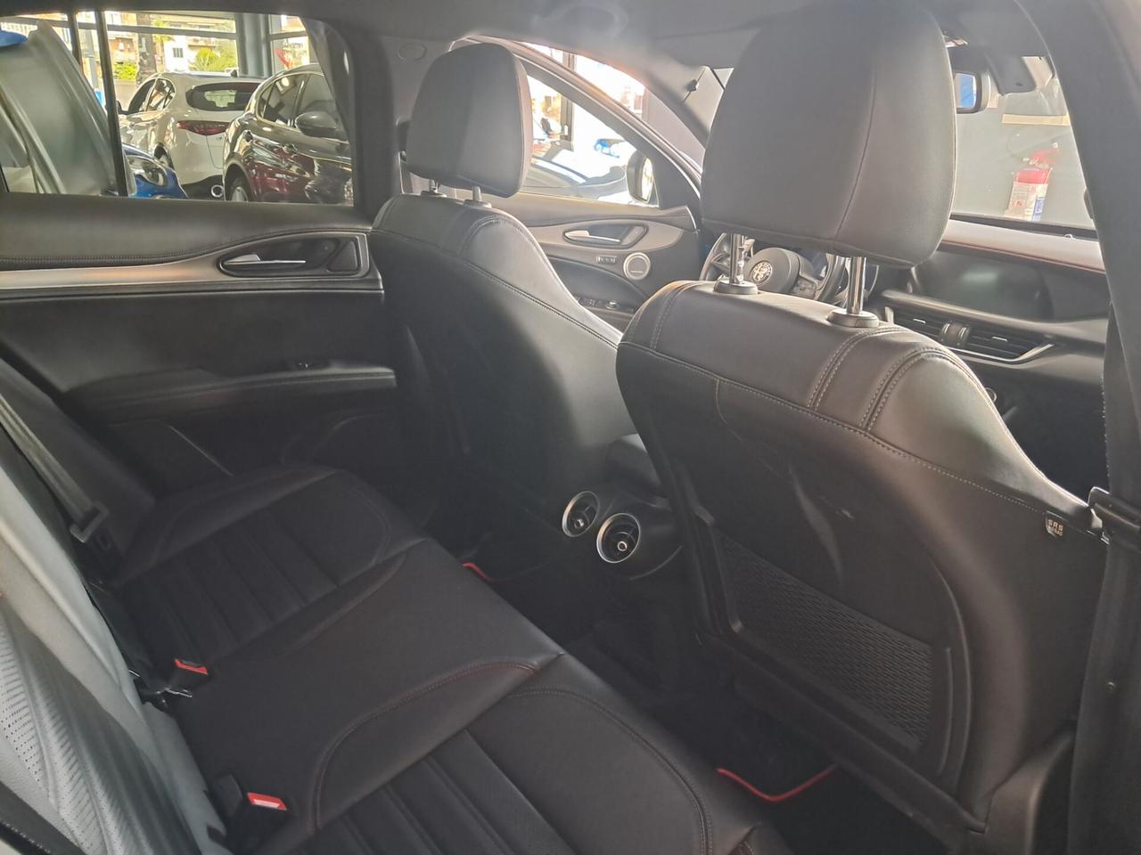 Alfa Romeo Stelvio 2.2 Td 210 cv AT8 Q4 Competizione