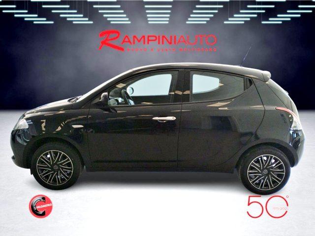 LANCIA Ypsilon 1.0 FireFly Hybrid Km 35.000 Iva Esposta