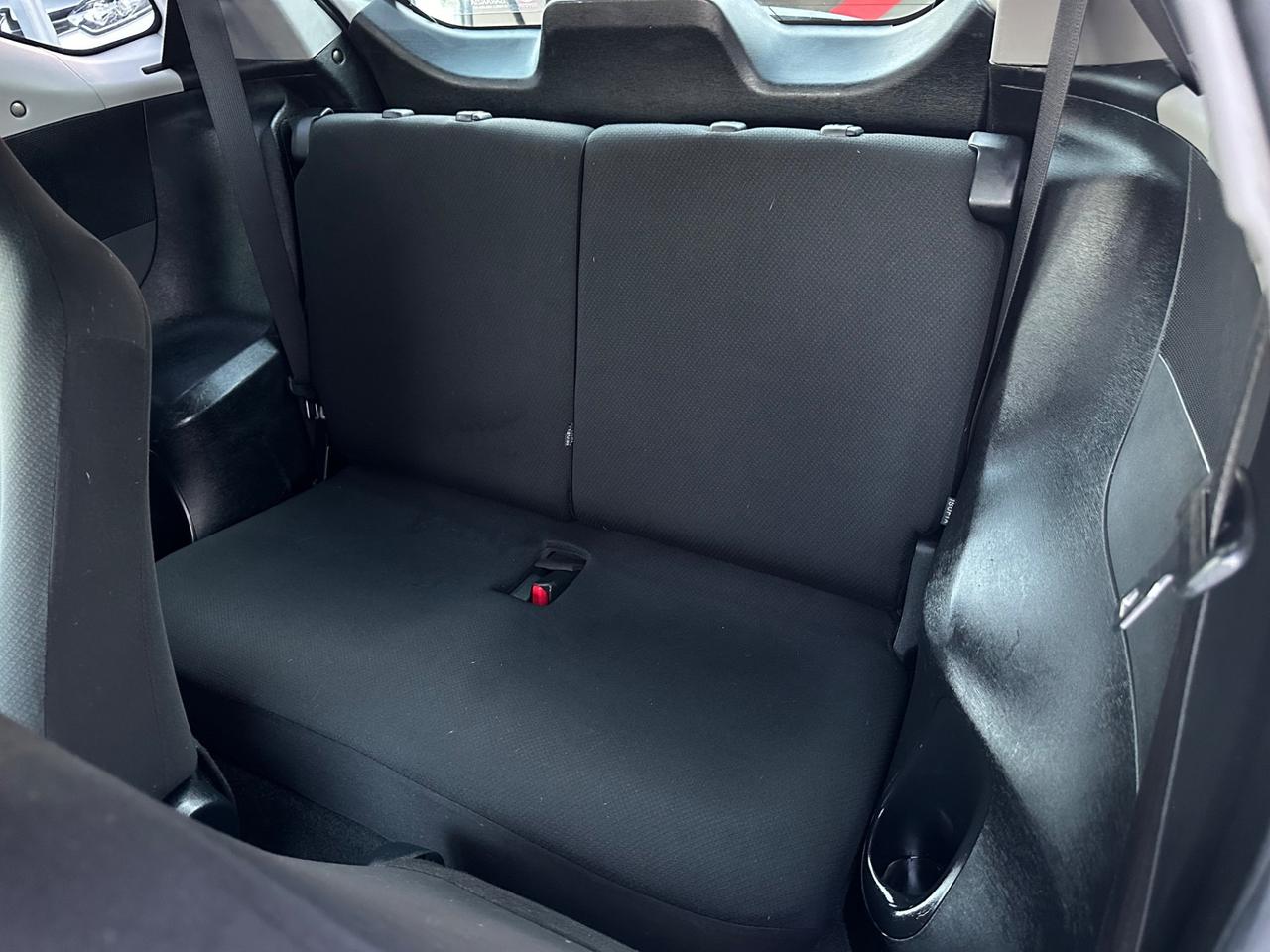 Toyota iQ 1.0 CVT Lounge