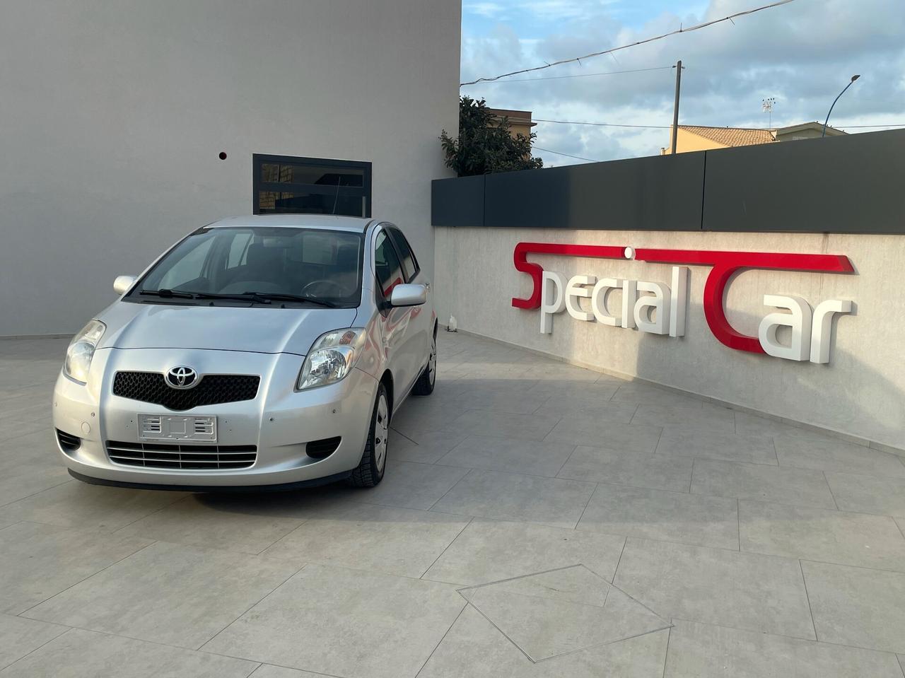 Toyota Yaris 1.3 5 porte