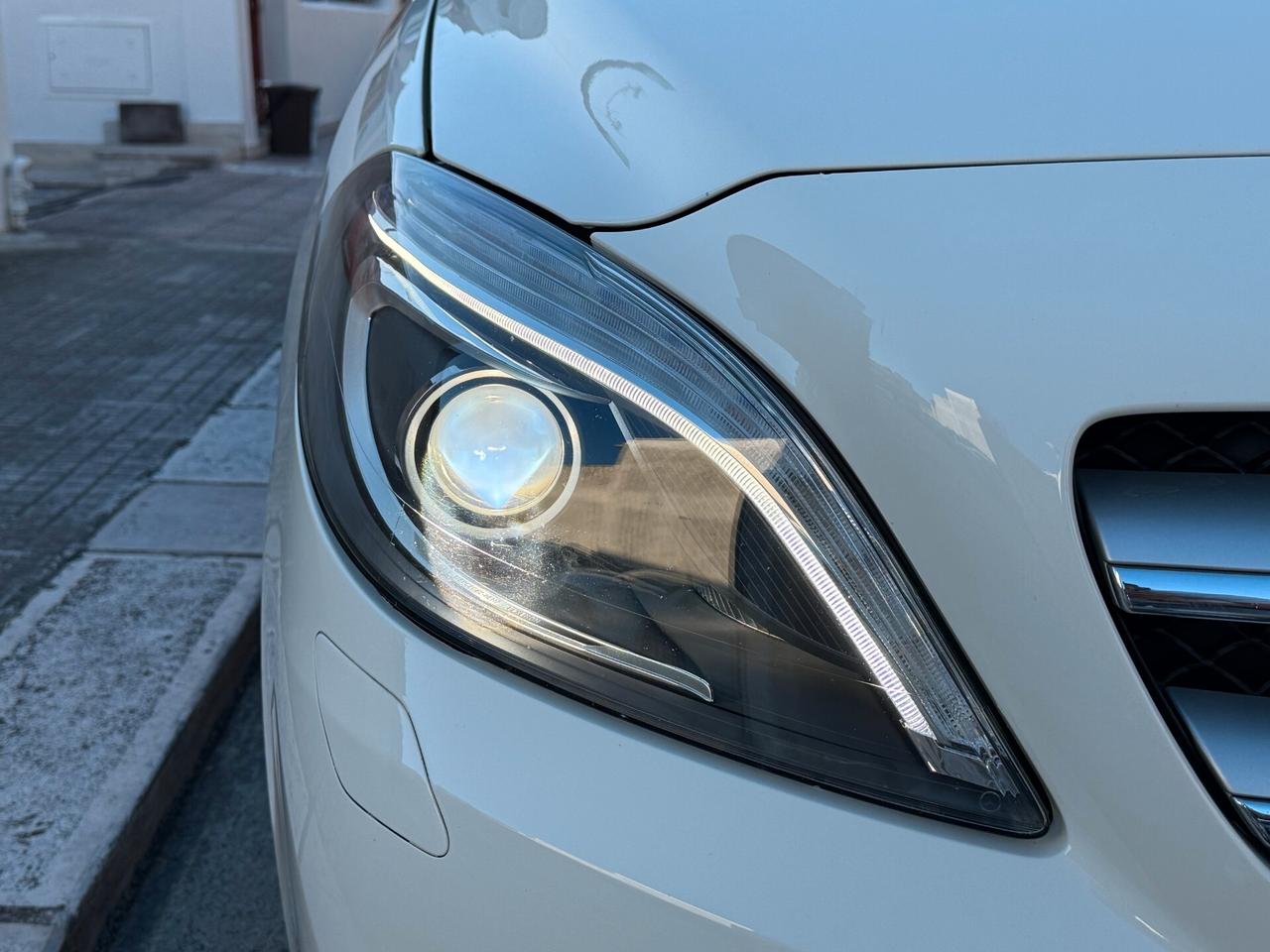 Mercedes B 200 CDI Autom Premium NAVI CAMERA 2014