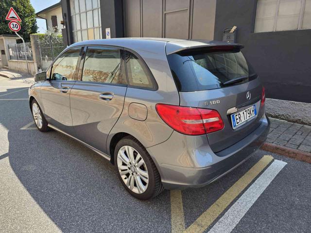 MERCEDES-BENZ B 180 Executive