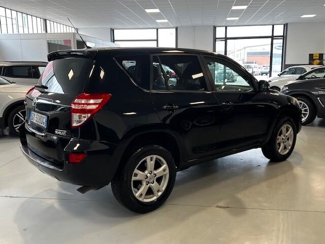 Toyota RAV 4 RAV4 Crossover 2.2 D-4D 150 CV DPF Sol