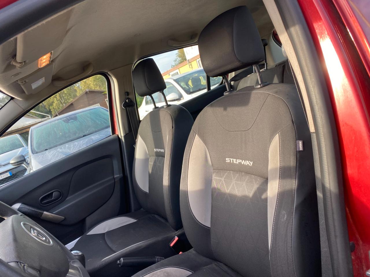DACIA SANDERO STEPWAY 1.5 DCI 160.000 KM ANNO 2013