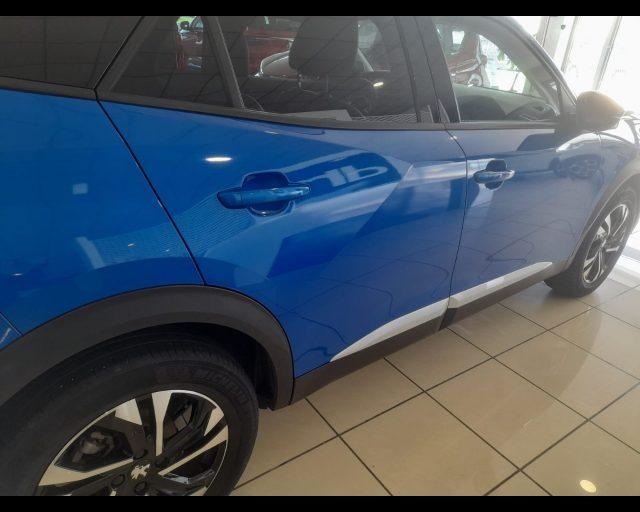 PEUGEOT 2008 II 2020 - 1.2 puretech Allure Navi Pack s&s 130c