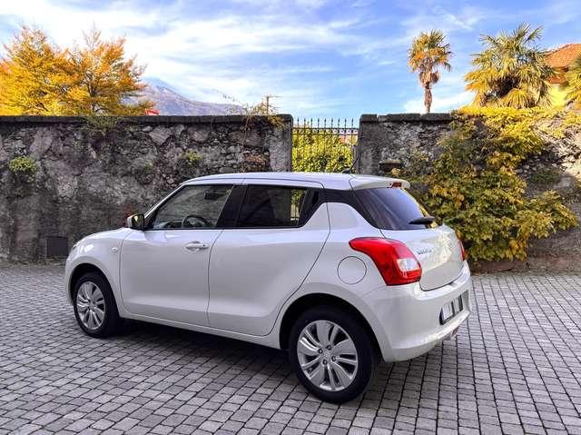 Suzuki Swift 1.2 4wd AllGrip* Navi* AppCar*AndroidAuto*