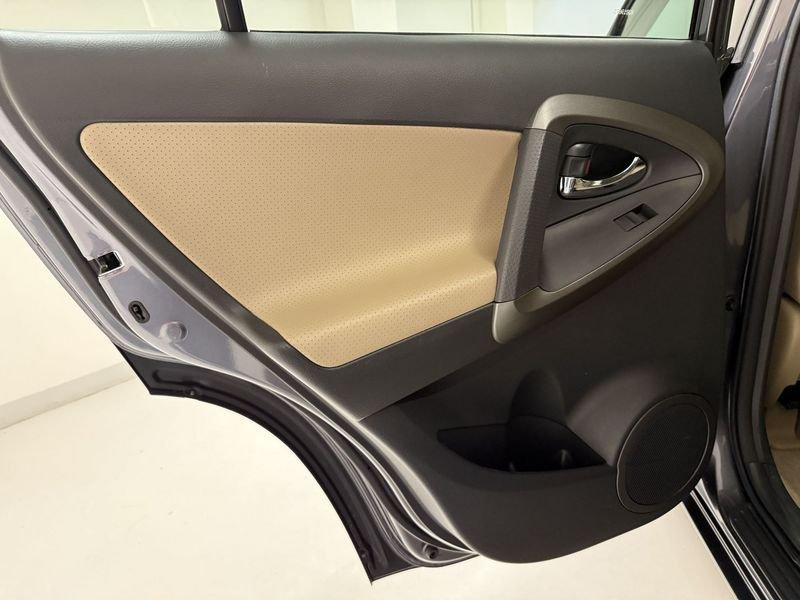 Toyota RAV4 RAV4 Crossover 2.2 d-4d Executive 150cv auto