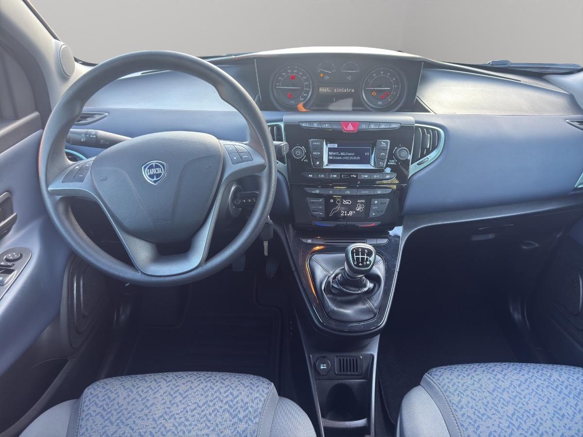 LANCIA - Ypsilon 1.0 firefly hybrid Gold s&s 70cv 5p.ti