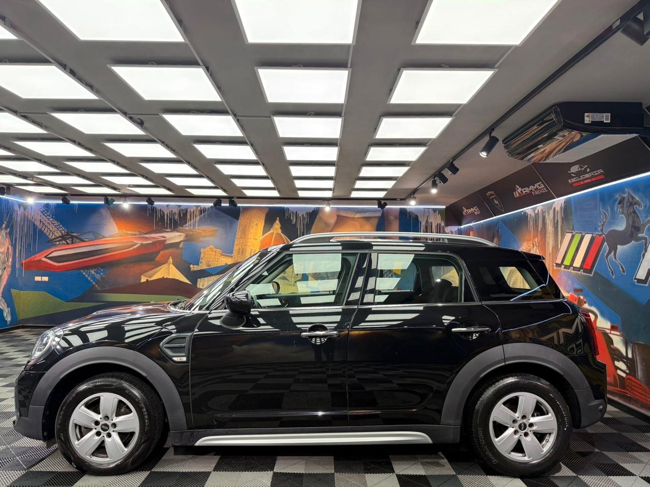 Mini One Countryman 1.5 D JCW (329)