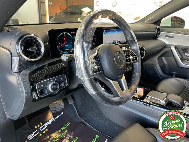 MERCEDES-BENZ CLA 180 d Aut. Shooting Brake *LED*TETTO*PELLE