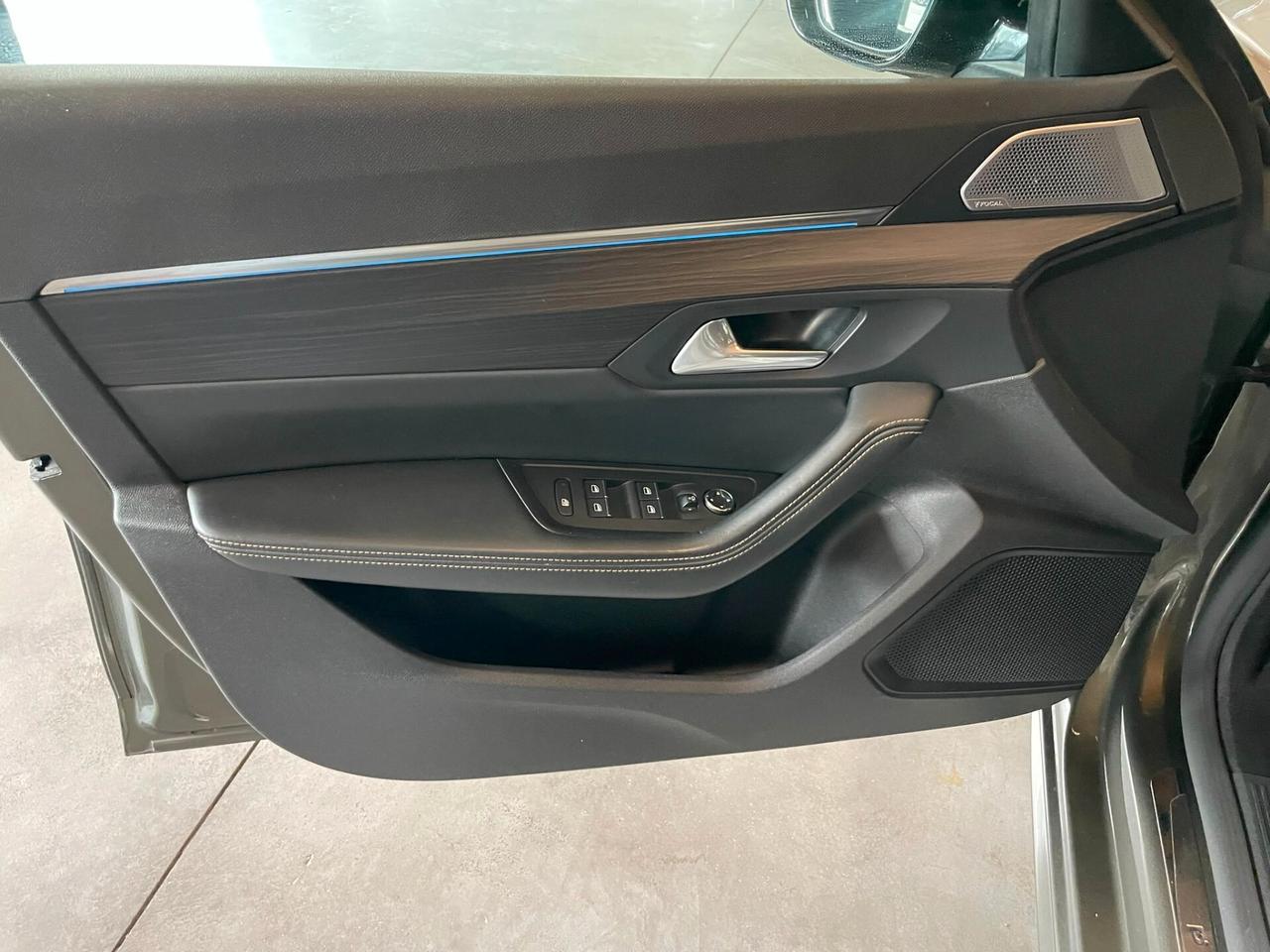Peugeot 508 BlueHDi 130 Stop&Start EAT8 SW GT Line