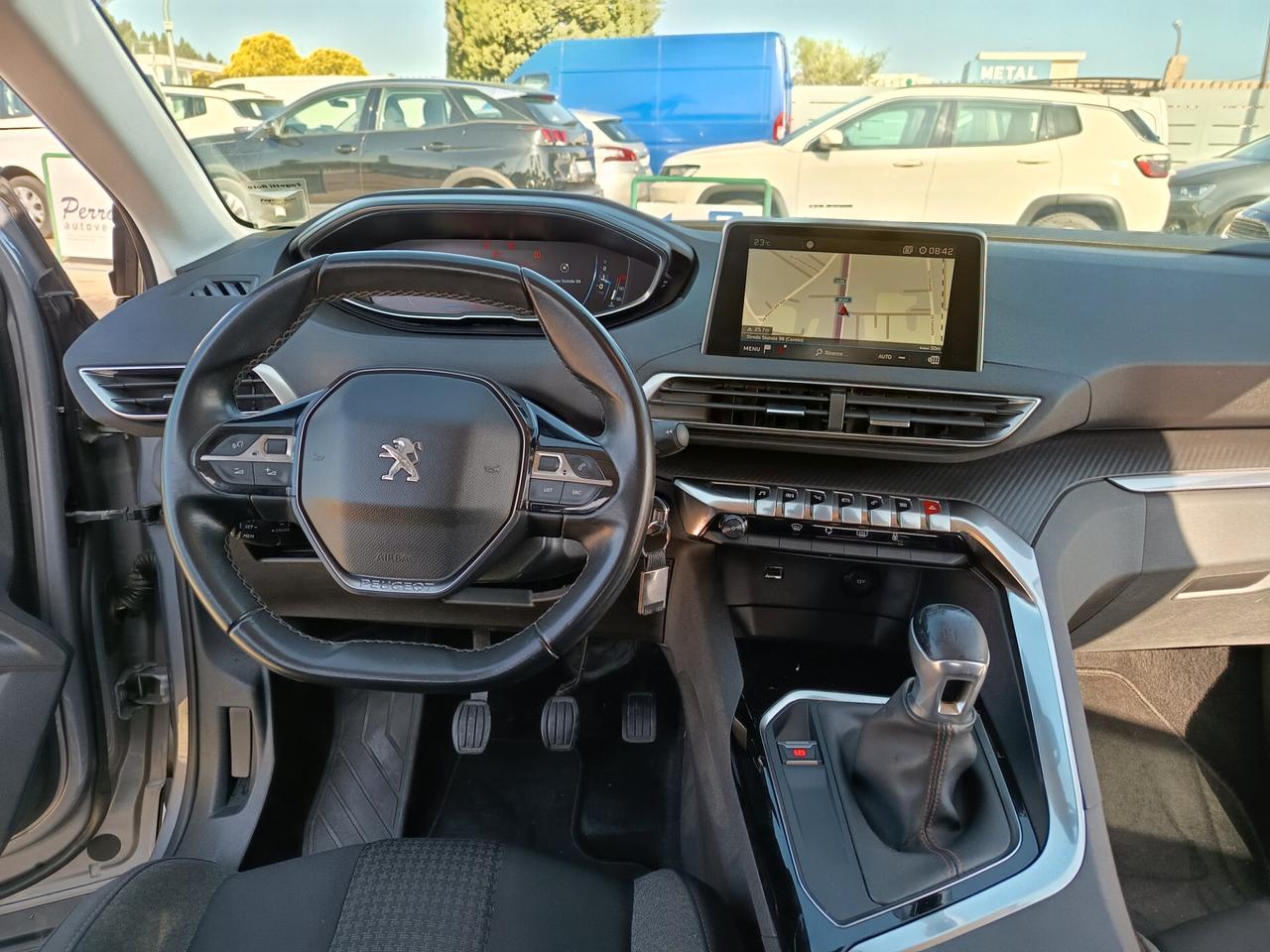 Peugeot 3008 BlueHDi 120 S&S Business