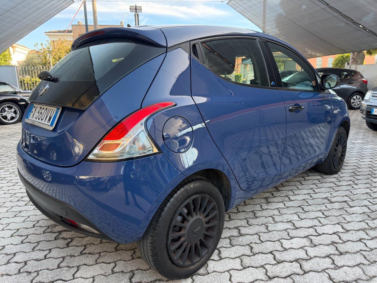 Lancia Ypsilon 5 Porte Ypsilon 1.2 Elefantino Blu s&s 69cv my19 DISTRIBUZIONE NUOVA