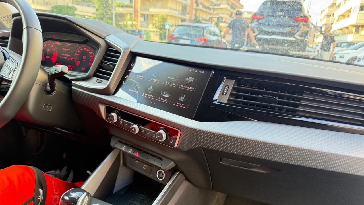Audi A1 allstreet 30 TFSI S tronic Business LED NAVI PDC CLIMA AUTOMATICO CERCHI 17