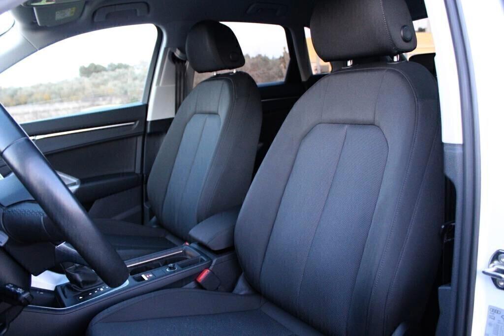 AUDI Q3 2.0 TDI Aut. *4 Telecamere *Matrix
