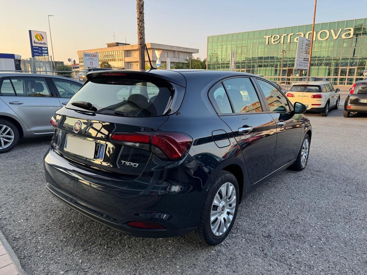 Fiat Tipo 1.6 Mjt S&S 5 porte Easy Business