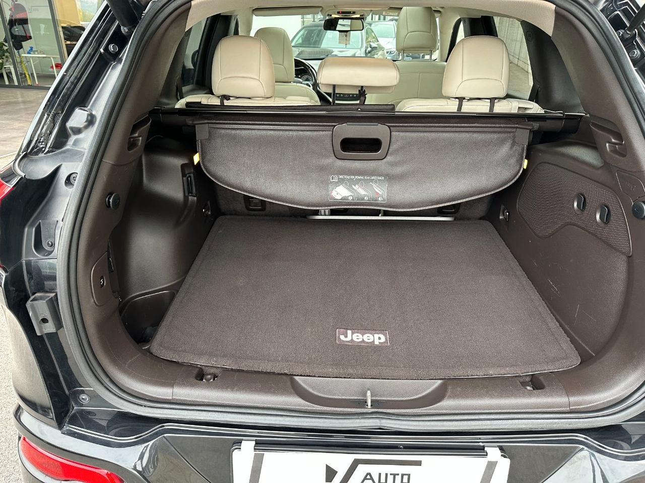 Jeep Cherokee 2.2 mjt II Overland 4wd active drive I 200cv auto