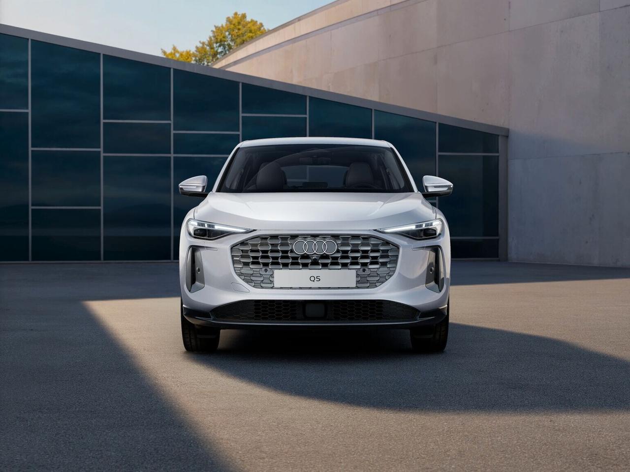 Audi Q5 SPB TDi 150 kW mHEV+ S tronic quattro Business Advanced