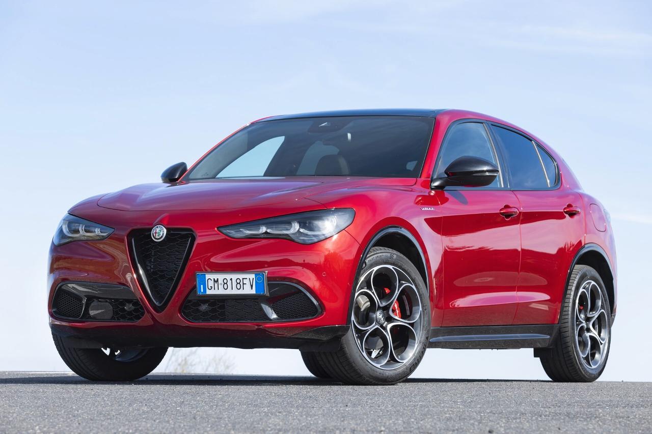 Alfa Romeo Stelvio 2.0 Turbo 280 CV AT8 Q4 Ti