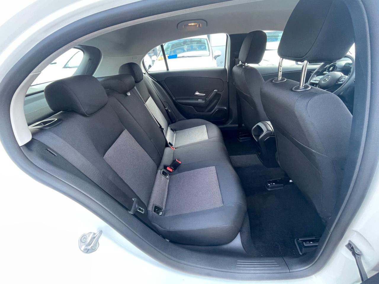 Mercedes-benz A 180 d Business