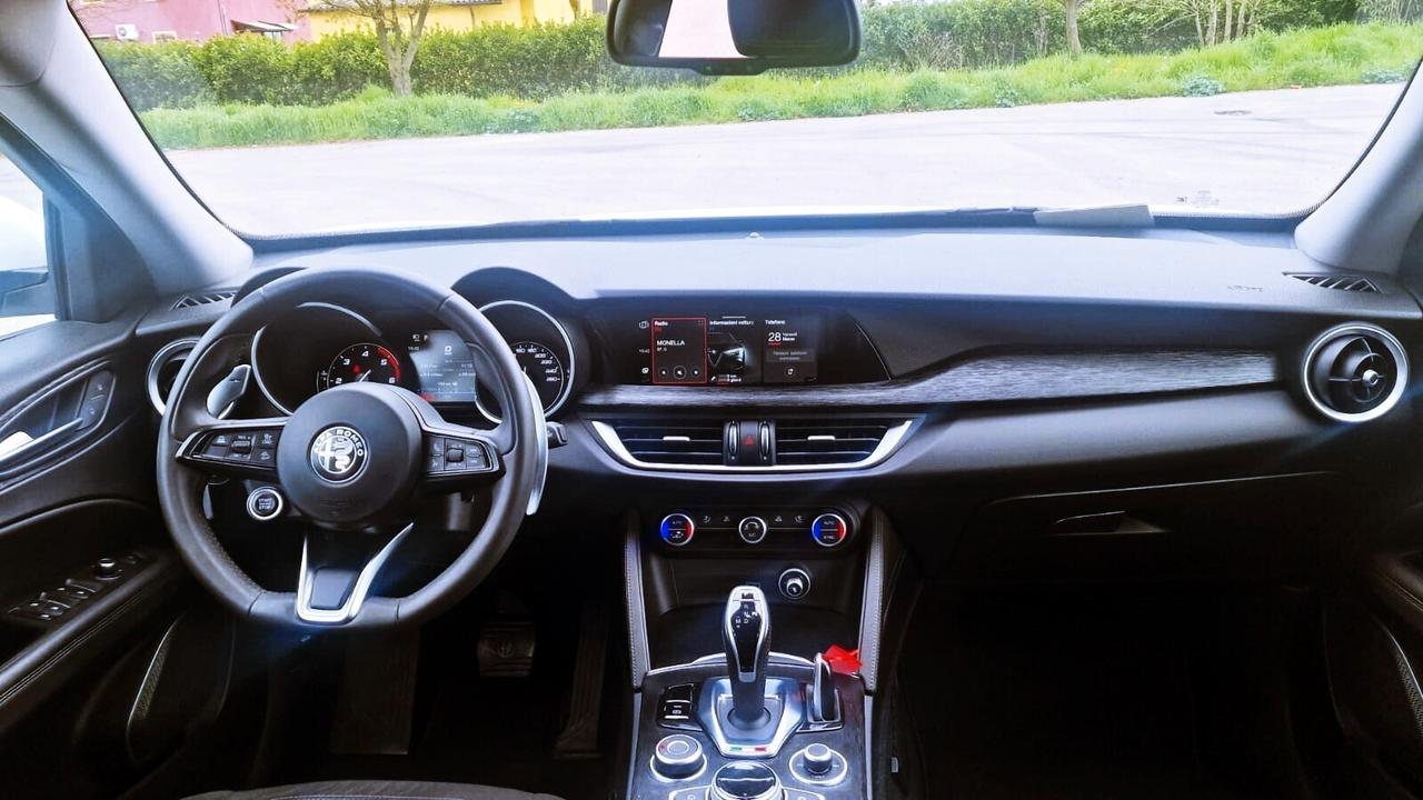 Alfa Romeo Stelvio 2.2 Turbo Diesel 160CV Super AT8
