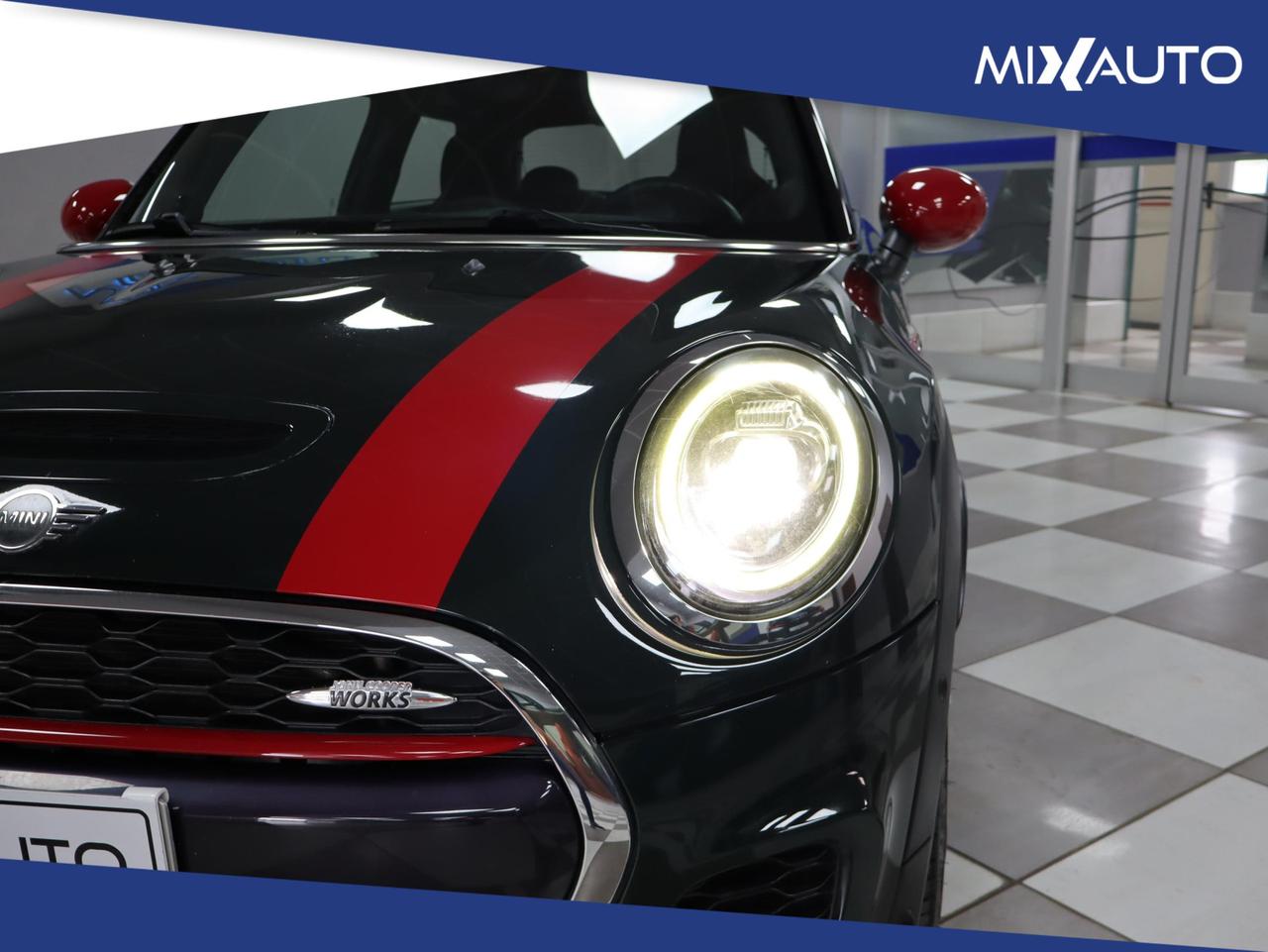 MINI John Cooper Works 2.0 3P. John Cooper Works AUT