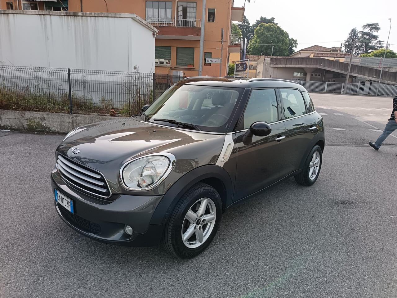 Mini 1.6 Cooper D Countryman 2012 ok neo patente
