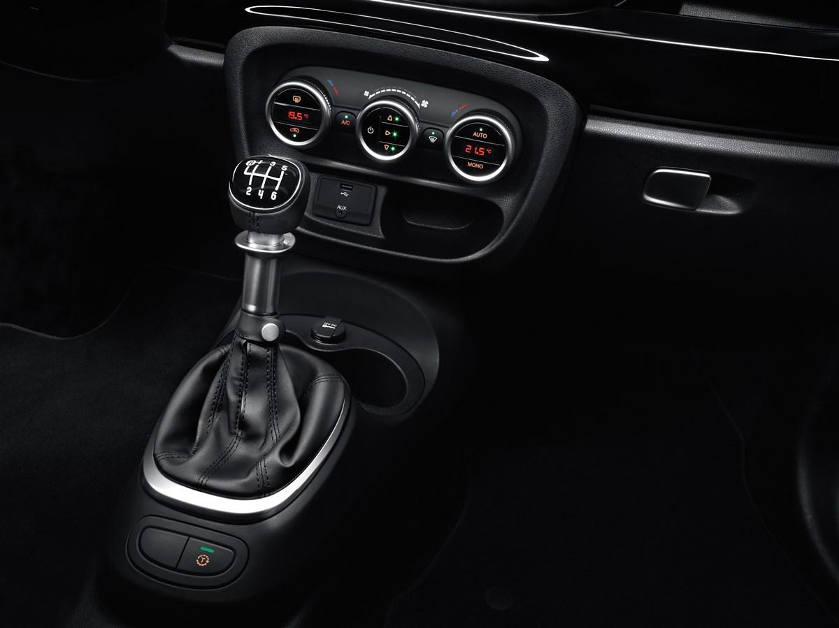 FIAT 500L 2012 - 500L 1.3 mjt Trekking 85cv