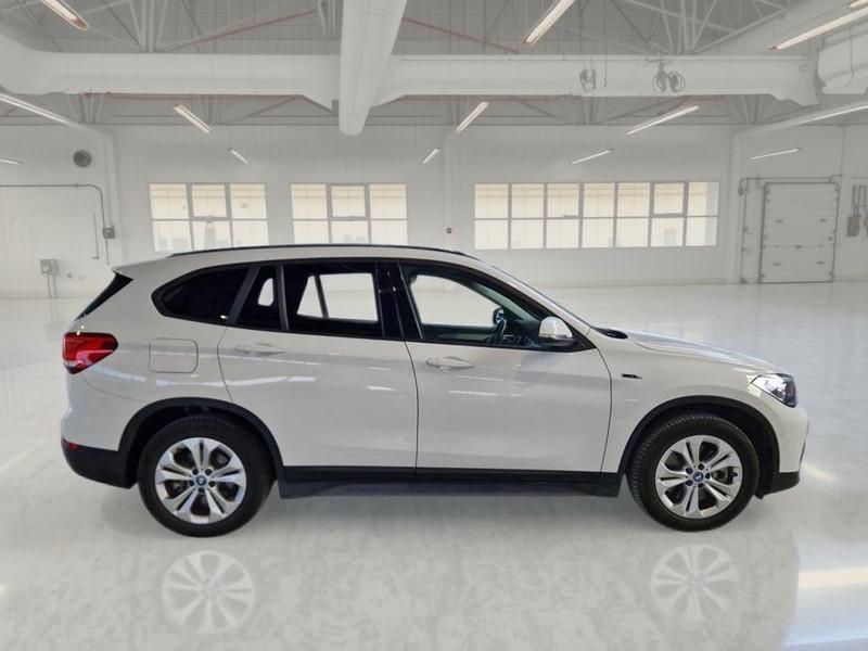 BMW X1 XDRIVE 25E BUSINESS ADVANTAGE AUTOMATICO SUV