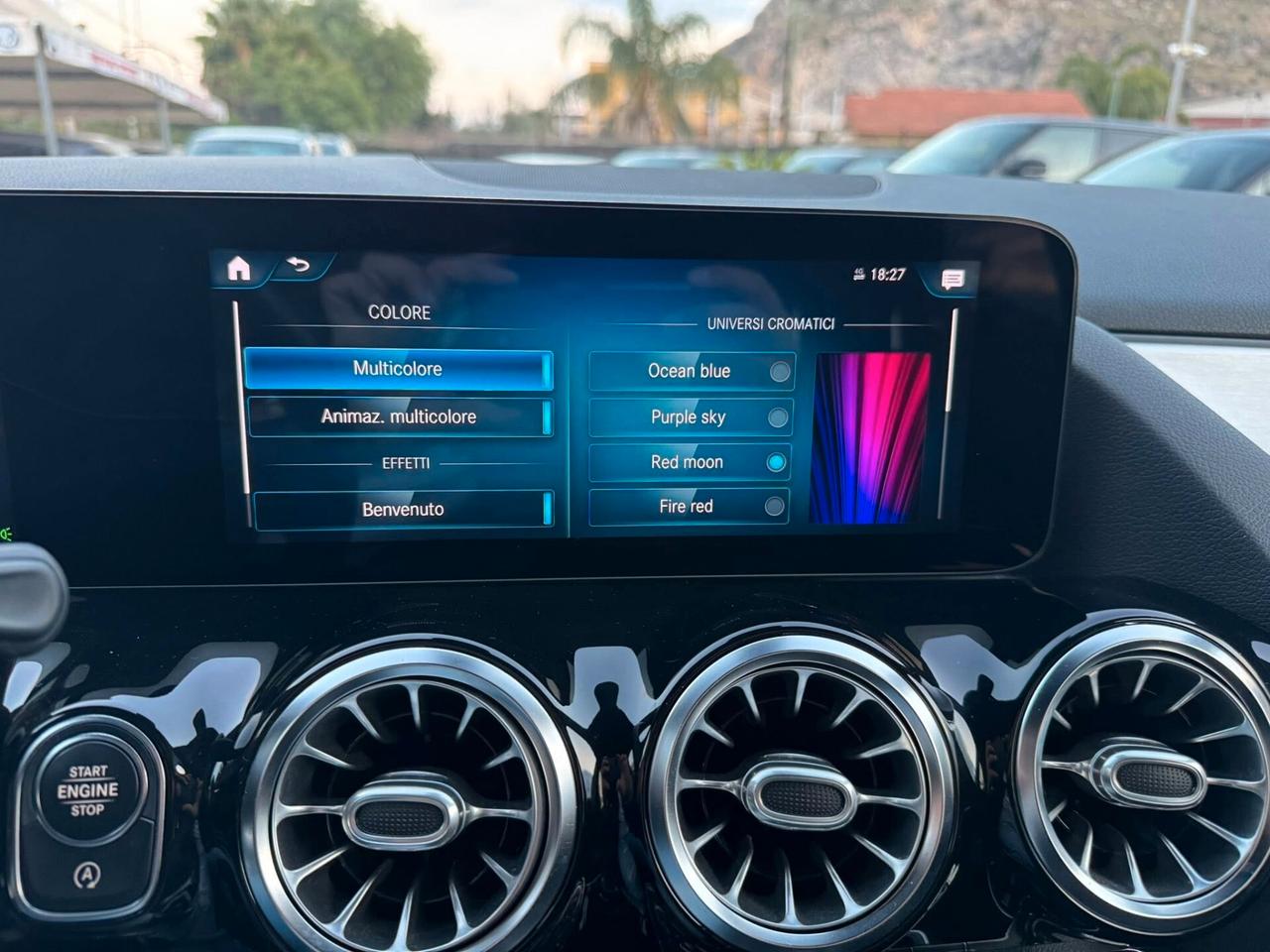 MERCEDES GLA200d PREMIUM AMG