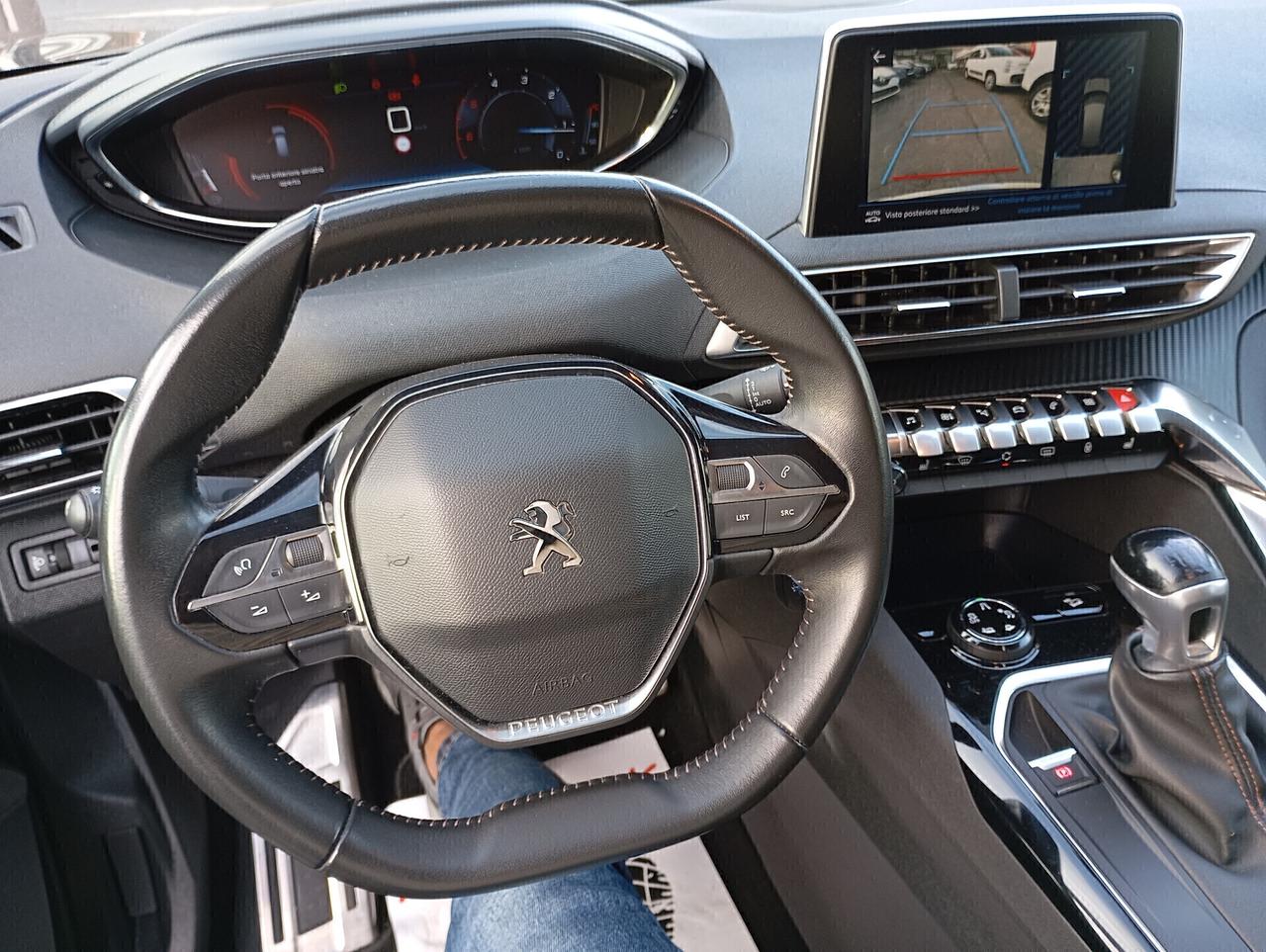 Peugeot 3008 1.5 BlueHDi 130CV Business