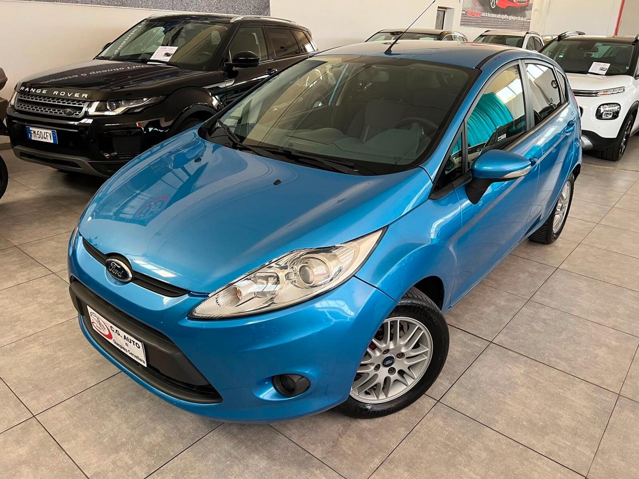 Ford Fiesta 1.4 68 CV TDCi - TITANIUM - 2010