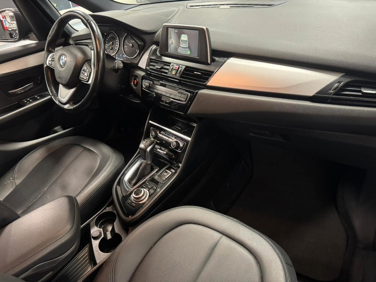 Bmw 2er Active Tourer 218d Luxury