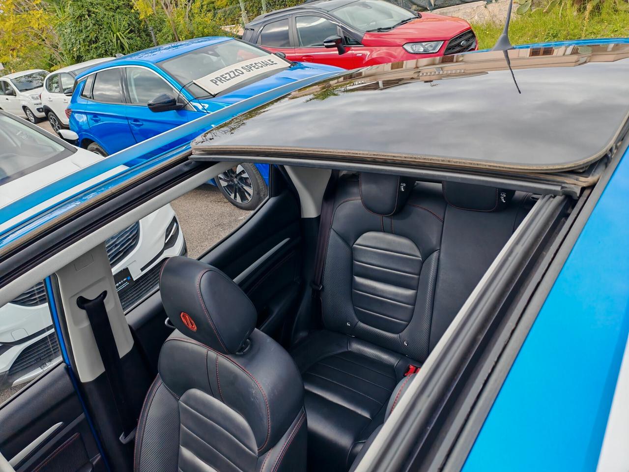 Mg ZS 1.0T-GDI tetto pelle navig cam Luxury